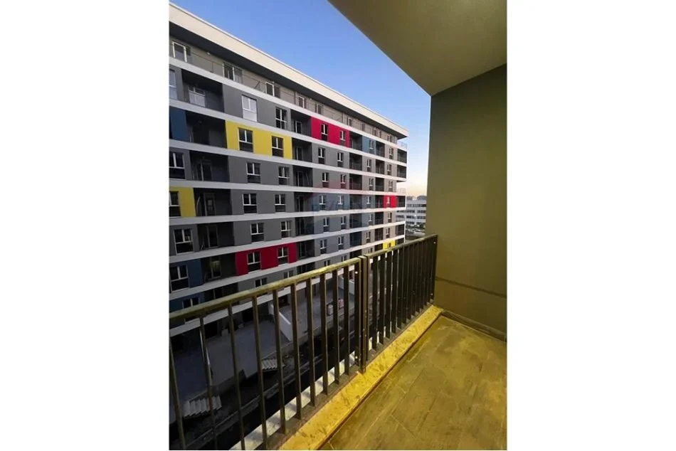 Tirane, jepet me qera apartament 2+1 Kati 5, 96 m² 300 € (Universcity)