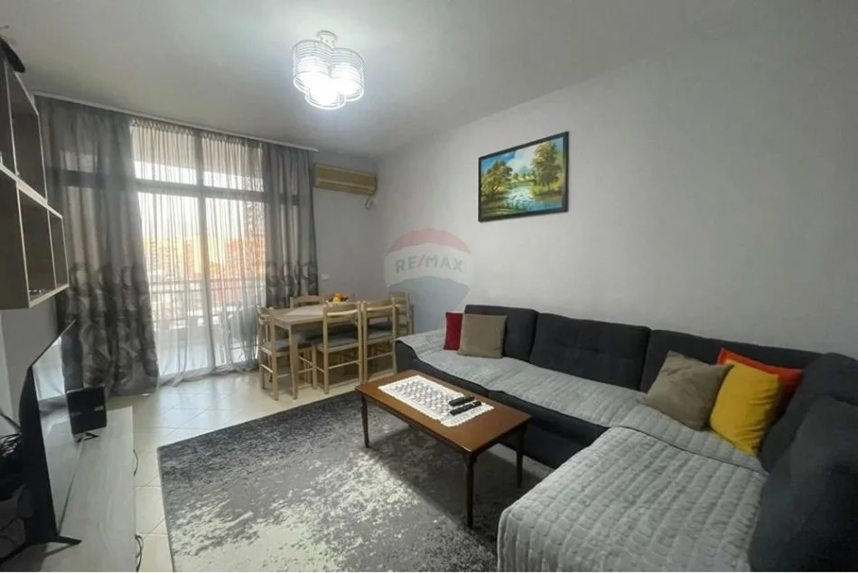 Tirane, jepet me qera apartament 2+1 Kati 5, 100 m² 400 € (Astir, prane 2 Palmave)