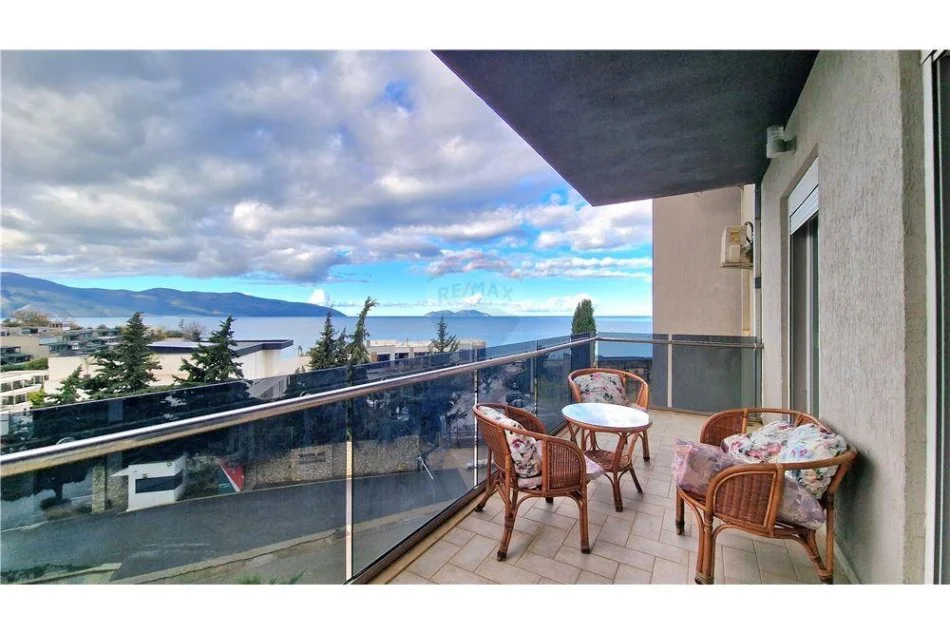 Vlore, shitet apartament 1+1+Ballkon Kati 4, 66 m² 178.000 € (Rr.Aleksander Moisiu)