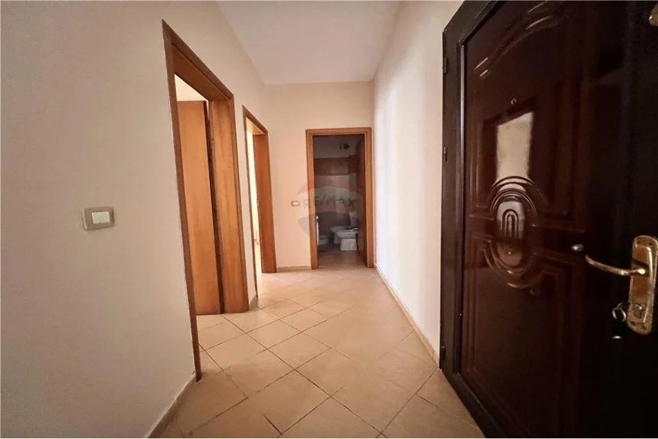 Vlore, shitet apartament 2+1+Ballkon Kati 5, 94 m² 106.000 € (Transballkanike)