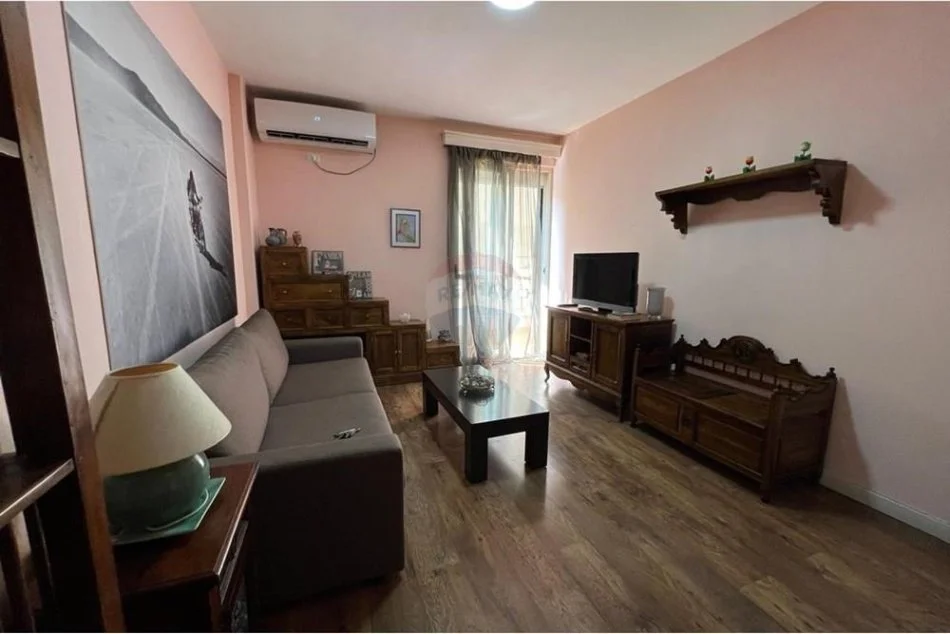 Tirane, shitet apartament 1+1 Kati 2, 68 m² 147.000 € (Myslym Shyri, Tiranë)