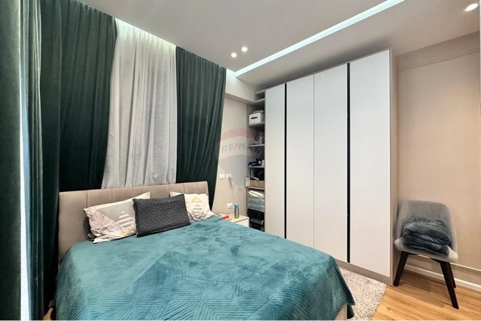 Tirane, shitet apartament 2+1 , 92 m² 173.000 € (ali demi)