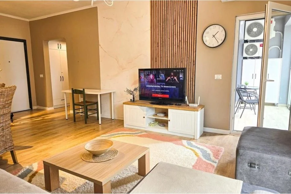 Tirane, shitet apartament 1+1 Kati 2, 74 m² 140.000 € 