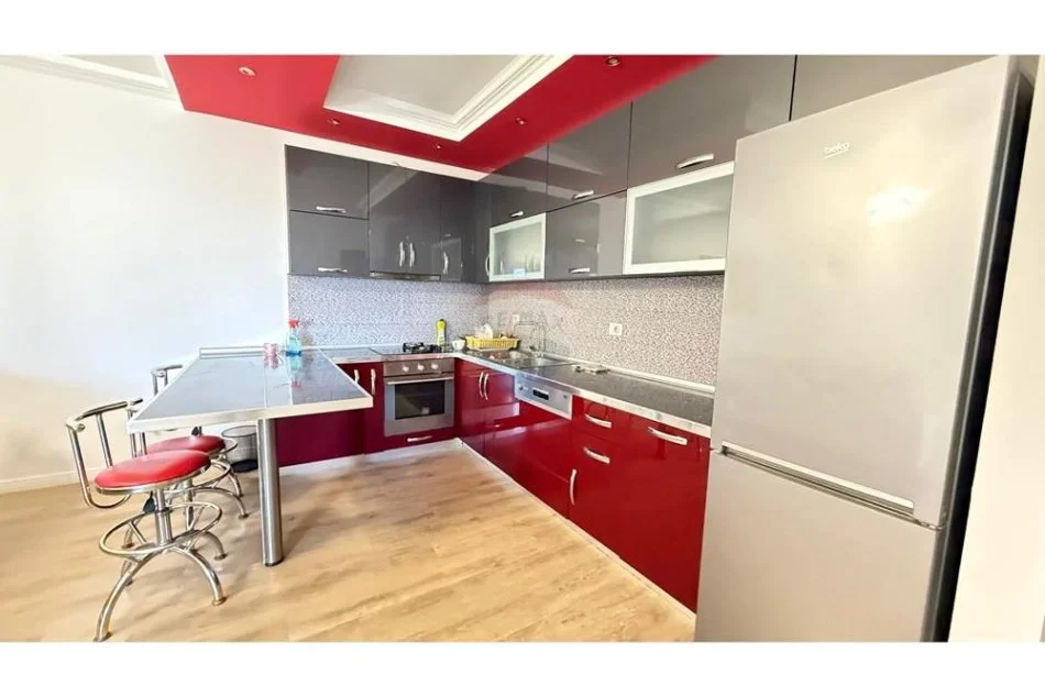 Tirane, jepet me qera apartament 2+1 , 100 m² 1.000 € (rruga elbasanit)