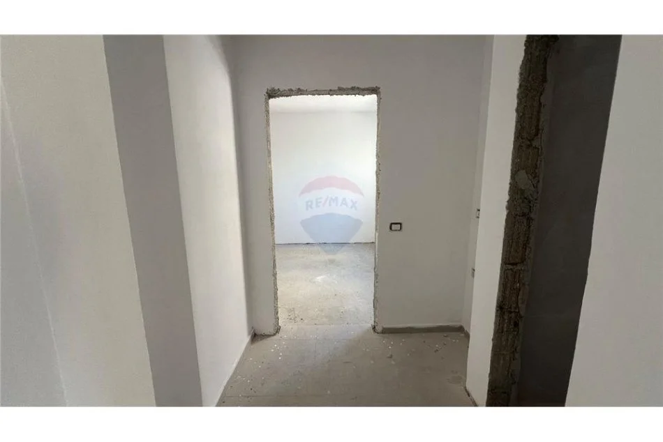 Tirane, shitet apartament 1+1+Ballkon Kati 2, 79 m² 103.000 € (Loni Ligori)