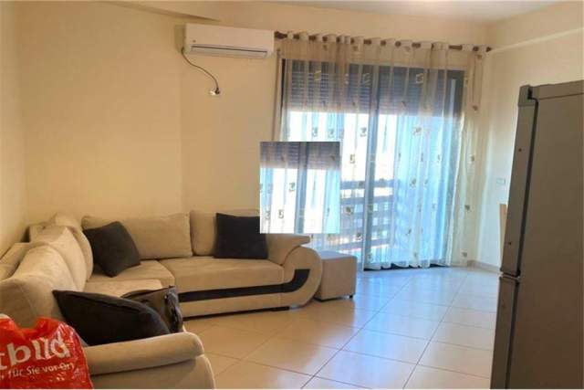 Tirane, jepet me qera apartament 1+1 Kati 5, 70 m² 470 Euro (Rruga e Barrikadave)