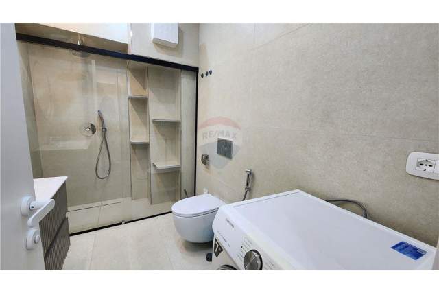 Tirane, shitet apartament 2+1+BLK Kati 2, 140 m² 315.000 Euro (Faik Konica)