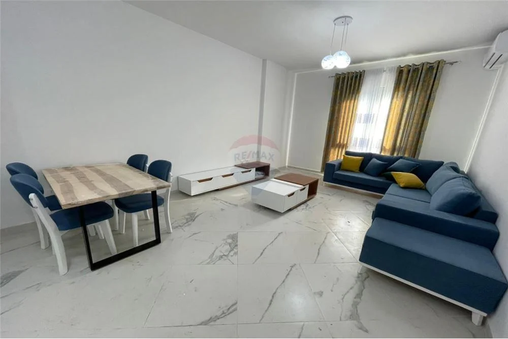 Apartament ne shitje 1+1 ne Kompleksin Square 21