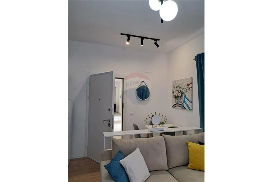 SHITET APARTAMENT 1+1 KOMPLEKSI MANGALEM!
 Tirane - Ali Demi, Albania