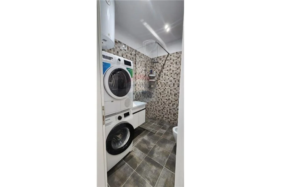 SHITET APARTAMENT 2+1 , ALI DEMI