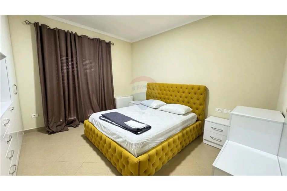 Vile tre kateshe per qira ne Mullet!