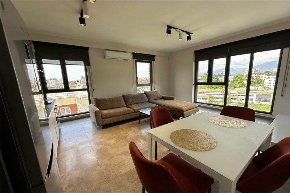 Tirane, jepet me qera apartament 1+1, Kati 6, 80 m² 700 € (Rruga e Elbasanit)