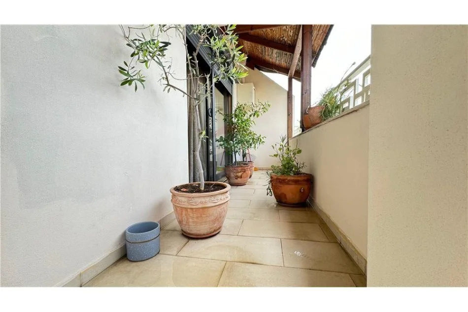 Tirane, shitet 3+1, , 157 m² 349,000 € (Apartament 3+1 per shitje ne Qender!)