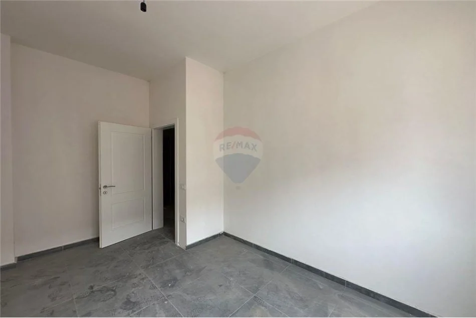 Tirane, jepet me qera apartament 2+1 , 121 m² (JEPET ME QIRA APARTAMENT 2+1+2, GREEN CITY ASTIR)