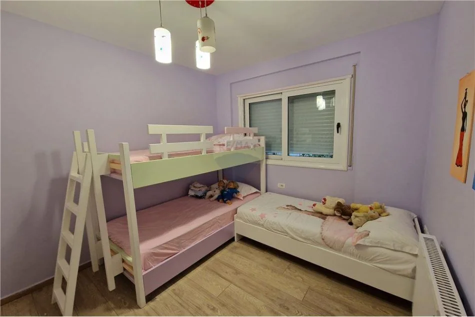 Vlore, shitet apartament 2+1 Kati 0, 185 m² 315,000 € (Apartament luksoz 2+1+verande ne shitje,Vlore)