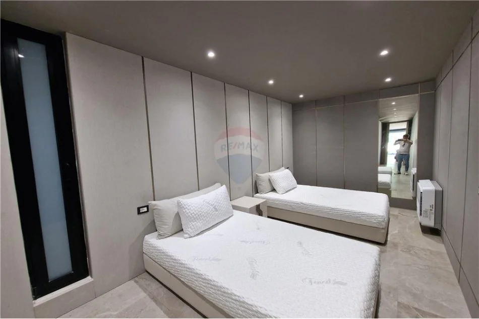 Vlore, shitet 3+1 Kati 0, 144 m² 359,000 € (Apartament luksoz 2+1 prane Marina Bay,Vlore)