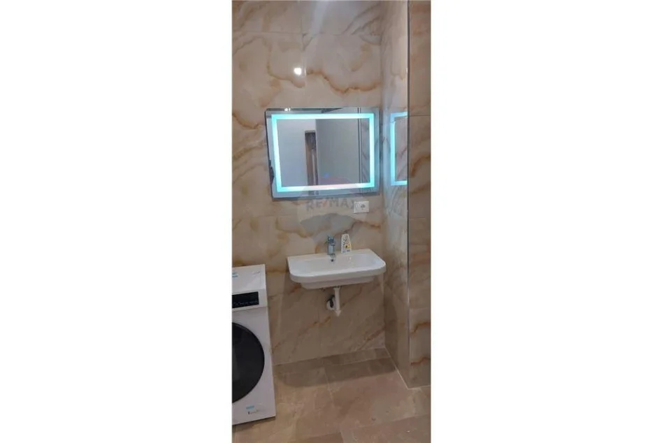 Tirane, jepet me qera apartament 2+1 Kati 6, 87 m² 420 € (JEPET APARTAMENT 2+1 ME QIRA NE ALI DEMI MANGALEM)