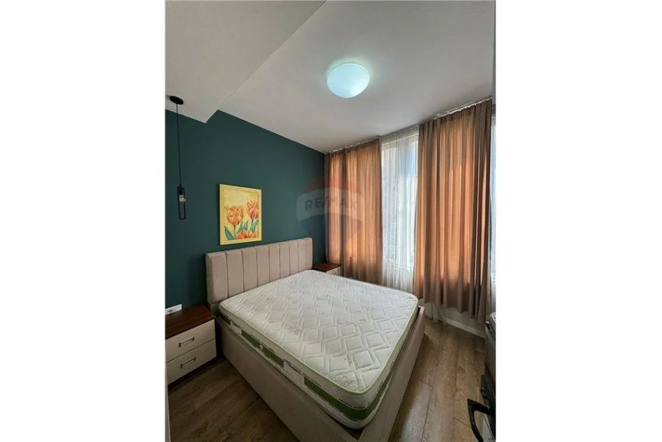 Tirane, jepet me qera apartament 1+1 Kati 3, 45 m² 500 € (APARTAMENT 1+1 PER QIRA KOPSHTI ZOLOGJIK)
