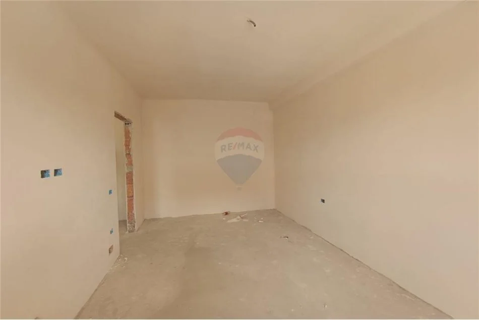 Tirane, shitet apartament 1+1 Kati 5, 75 m² 91.000 € (Apartament 1+1 ne shitje tek Bulevardi i ri)