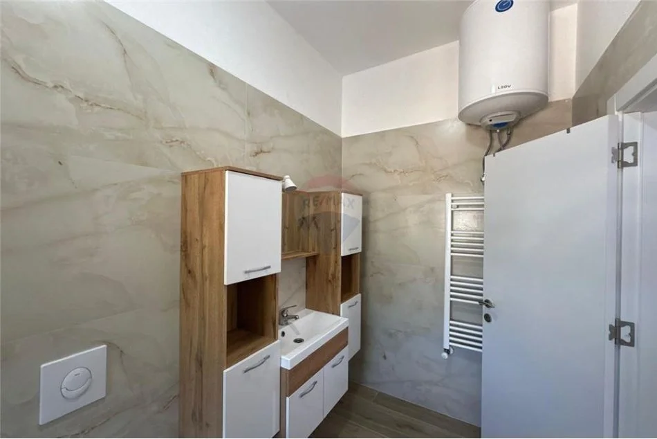 Tirane, jap me qera apartament 3+1 , 122 m² 800 € (APARTAMENT 3+1 NE REZIDENCEN KODRA E DIELLIT)