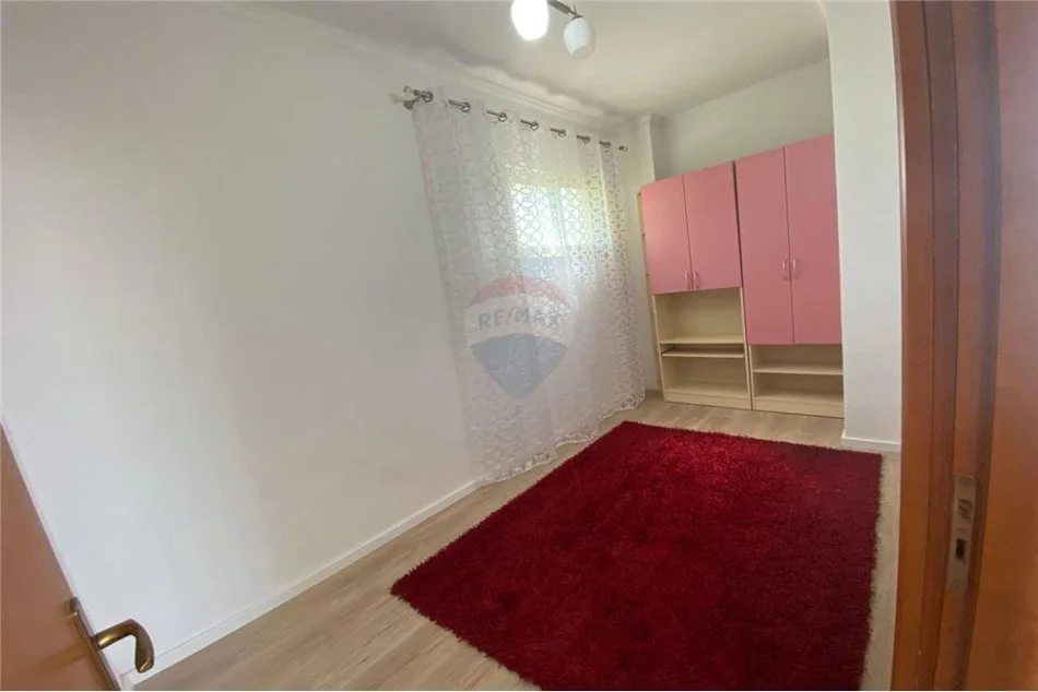 Shqiperi, shitet apartament 2+1 , 83 m² 96.000 € (Apartament 2+1 per shitje ne Fresk !)
