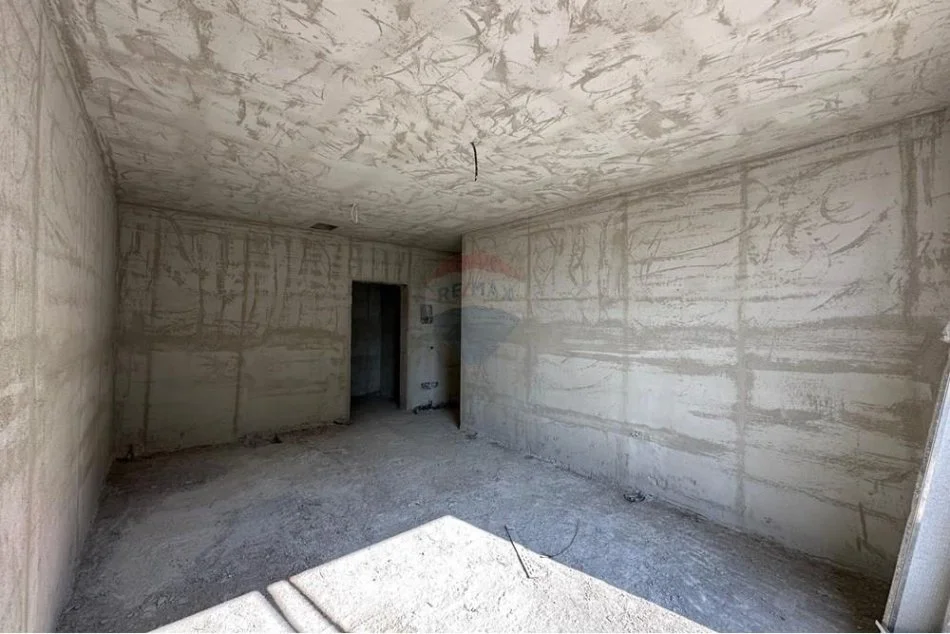 Tirane, shitet apartament 3+1 Kati 5, 121 m² (SHESIM APARTAMENT 3+1+2 RRUGA 5 MAJI!)