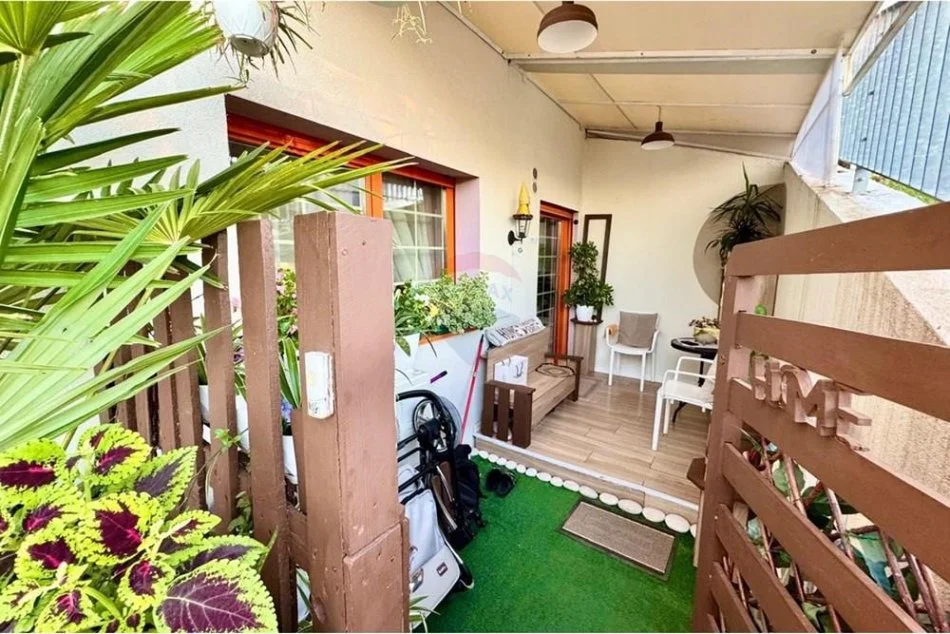 Tirane, jepet me qera apartament 1+1 Kati 1, 54 m² 350 € (Ali dem)