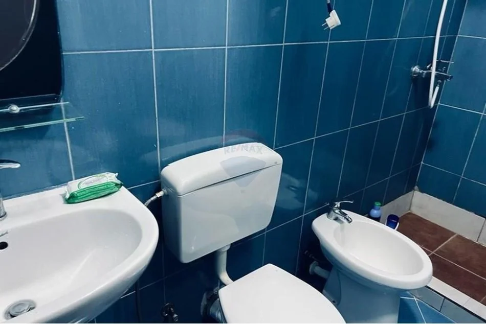 Tirane, jepet me qera apartament 1+1 Kati 3, 52 m² 350 € (ASTIR)