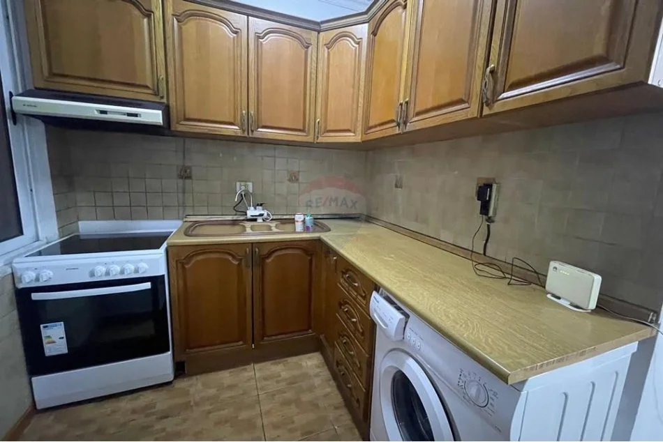 Tirane, jepet me qera apartament Kati 6, 60 m² 650 € 