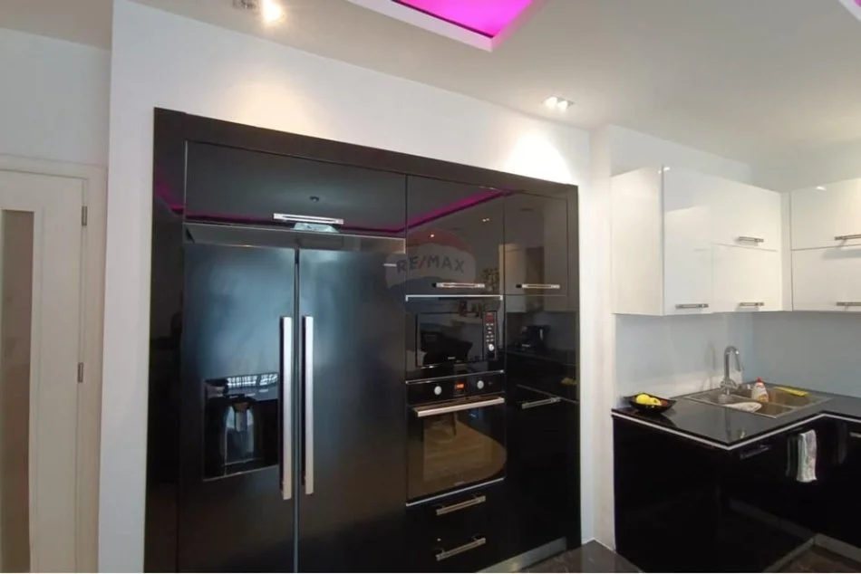 jepet me qera apartament 3+1+Ballkon Kati 3, 115 m² 550 €