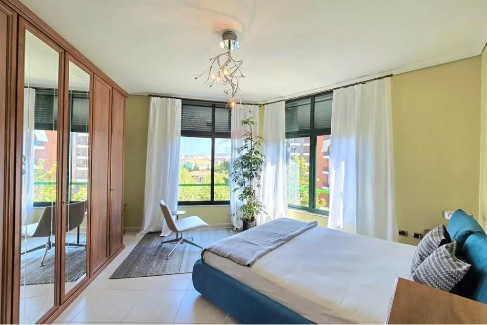 jepet me qera , 89 m² 600 € (Fusha Ali Demi)