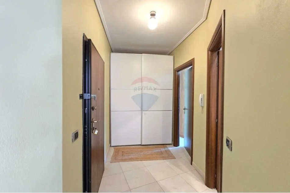 jepet me qera , 89 m² 600 € (Fusha Ali Demi)