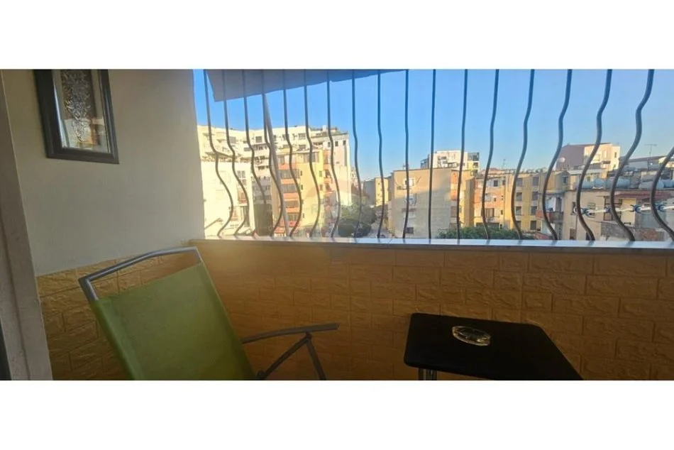 Tirane, shitet 2+1+Aneks+Ballkon , 85 m² 