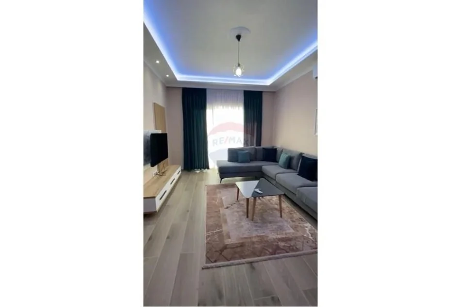 Apartament 1+1+Post Parkimi #perqira 400 euro