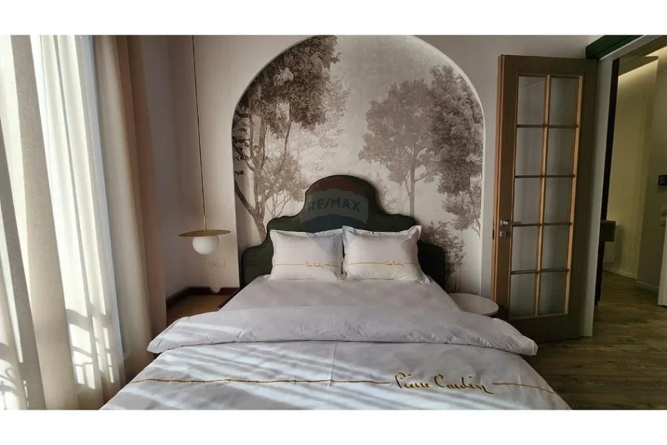 Tirane, jepet me qera 2+1 , (kompleksi deliorgji)