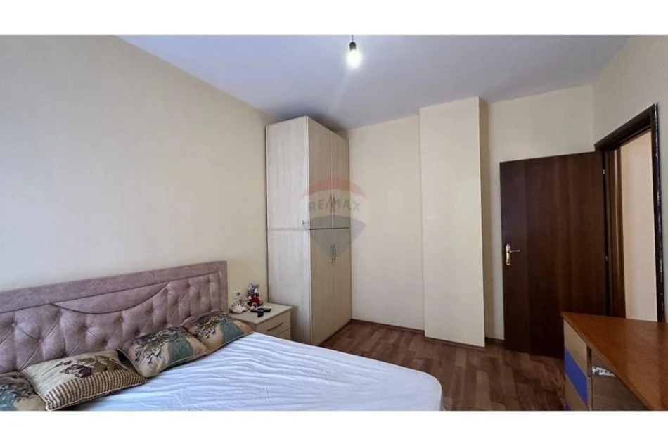 Tirane, jepet me qera apartament 2+1 Kati 2, 100 m² 600 € (Don Bosko)