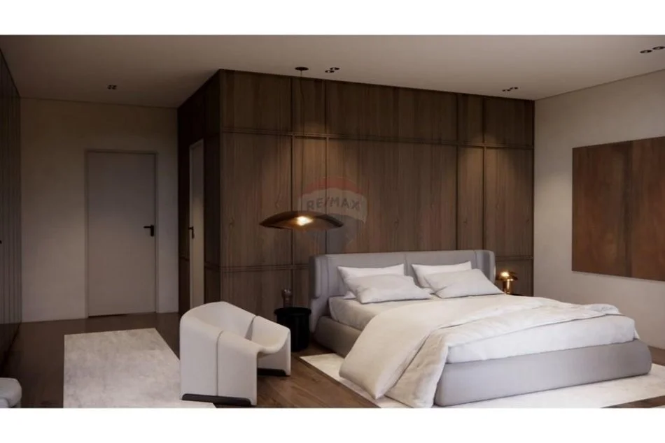 Tirane, jepet me qera Vile 3+1+Ballkon Kati 1, 233 m² 2.500 € (ALI DEMI)