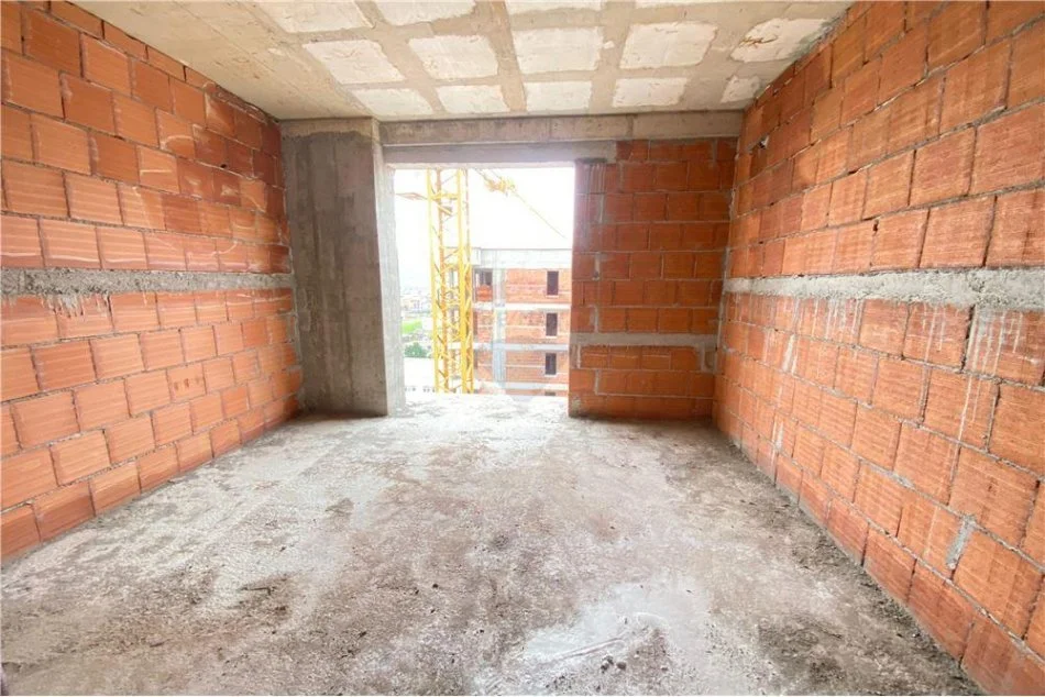 Tirane, shitet apartament 1+1 Kati 8, 75 m² 54.700 € (kamez)