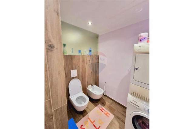 Tirane, shes apartament 3+1+A+BLK Kati 6, 164 m² 279.000  (Nikolla Jorga)