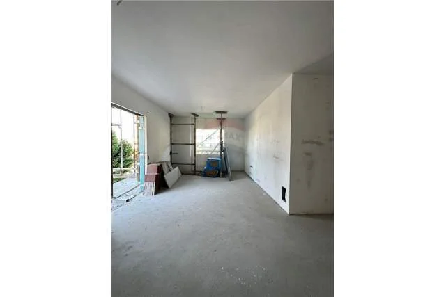 Tirane, shitet apartament 2+1+BLK 105 m² 170.000 Euro (Kodra Diellit)