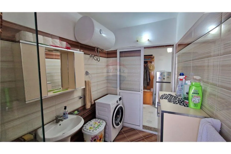 Vlore, shitet apartament 2+1+Aneks+Ballkon Kati 5, 70 m² 75.000 € (Enver Jaho)