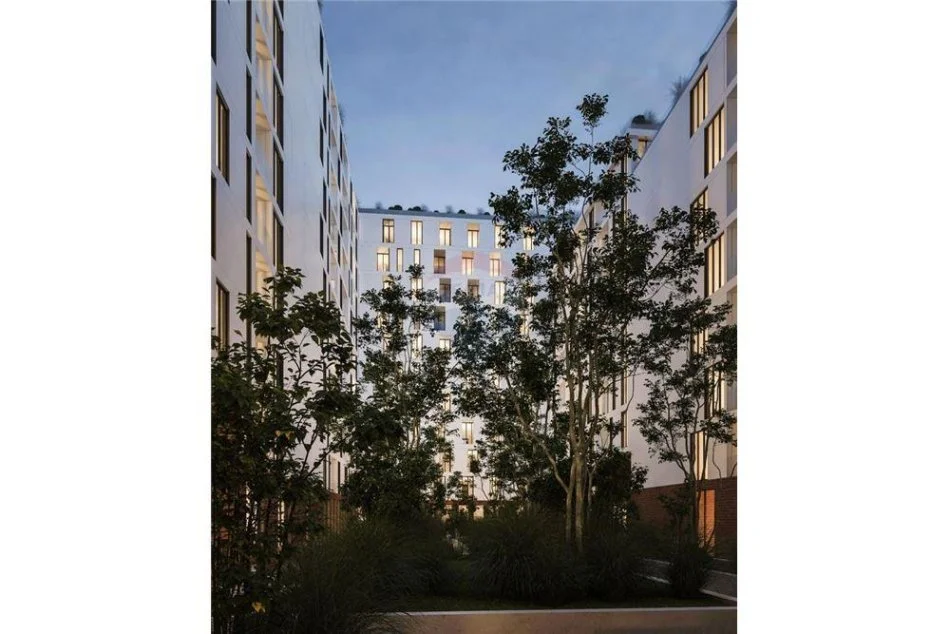 Tirane, shitet apartament 2+1 Kati 2, 107 m² 140.075 € (Fusha Aviacionit)