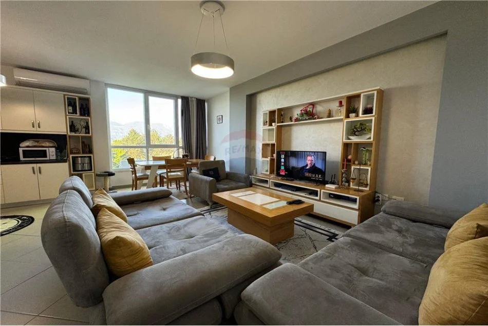 Apartament 2+1 ne Shitje tek Kopshti Botanik
