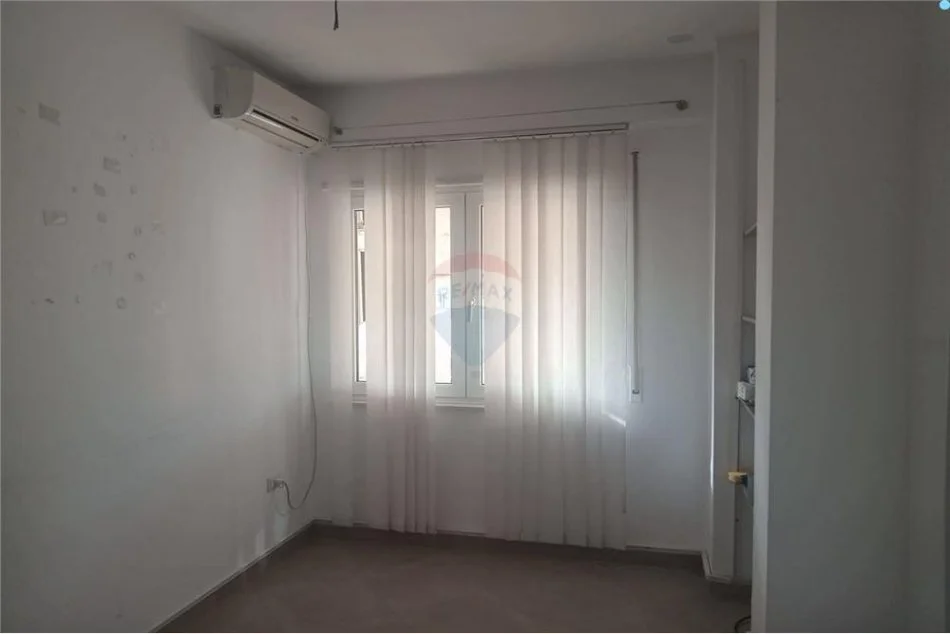 Tirane, shitet apartament 2+1 Kati 6, 165,000 € (SHITET APARTAMENT 2+1 TEK ATSH, PAZAR I RI !)