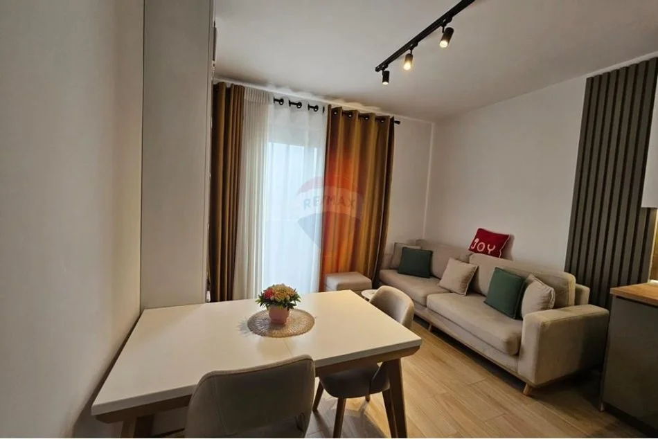 Tirane, jepet me qera 1+1+Aneks+Ballkon Kati 8, 60 m² 550 € (Don Bosko)