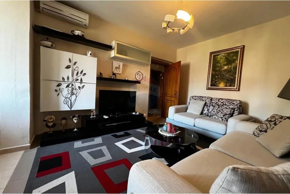 Tirane, jepet me qera apartament , 65 m² 450 € (Bulevardi i ri)
