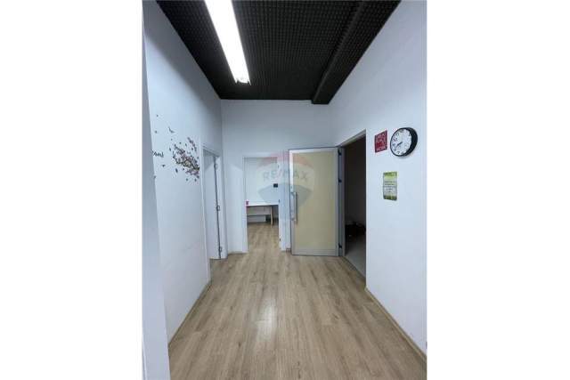 Tirane, shitet zyre Kati 2, 72 m² 143.000 Euro (Petro Nini Luarasi)