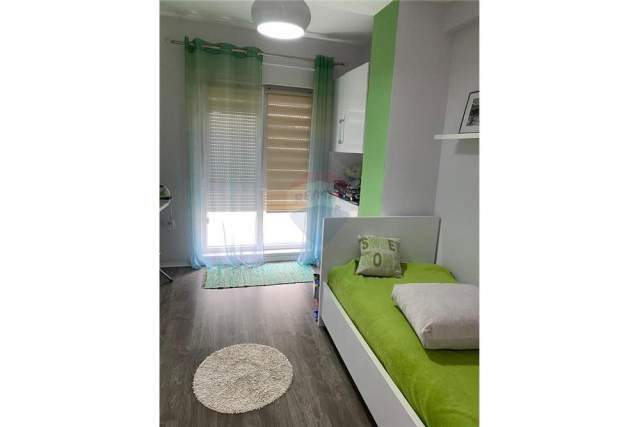 Tirane, jepet me qera apartament 2+1+BLK Kati 7, 82 m² 500 Euro (Kompleksi Magnet)