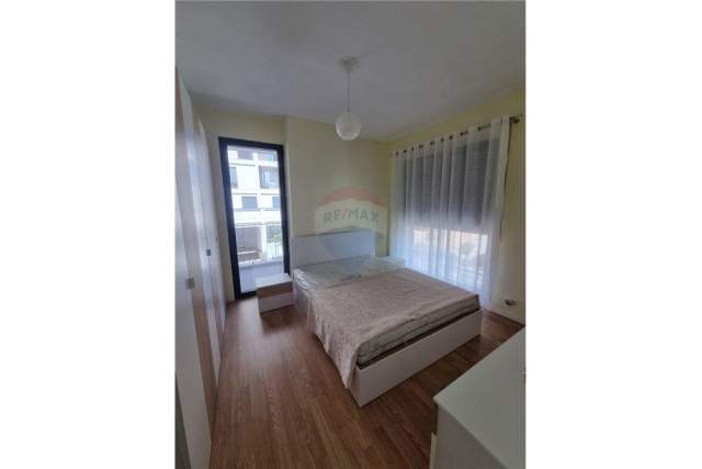 Tirane, jepet me qera apartament 2+1+BLK Kati 1, 110 m² 520 Euro (Kongresi Manastirit, Kompleksi ASL)