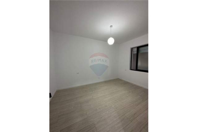 Tirane, shitet apartament 1+1+A+BLK Kati 4, 61 m² 112.000 Euro (Myslym Shyri)
